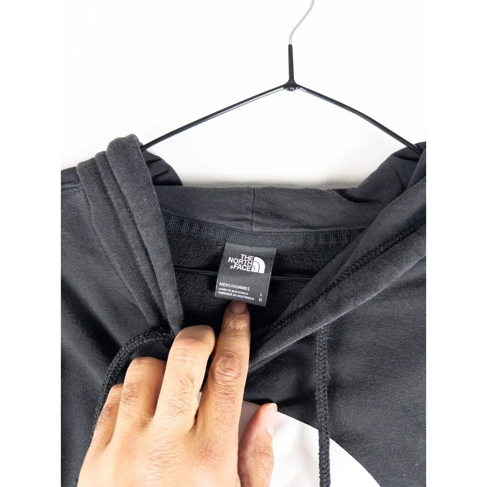 The North Face Hoodie Mens L Black Graphic Print‎ Fleece Outdoor Winter